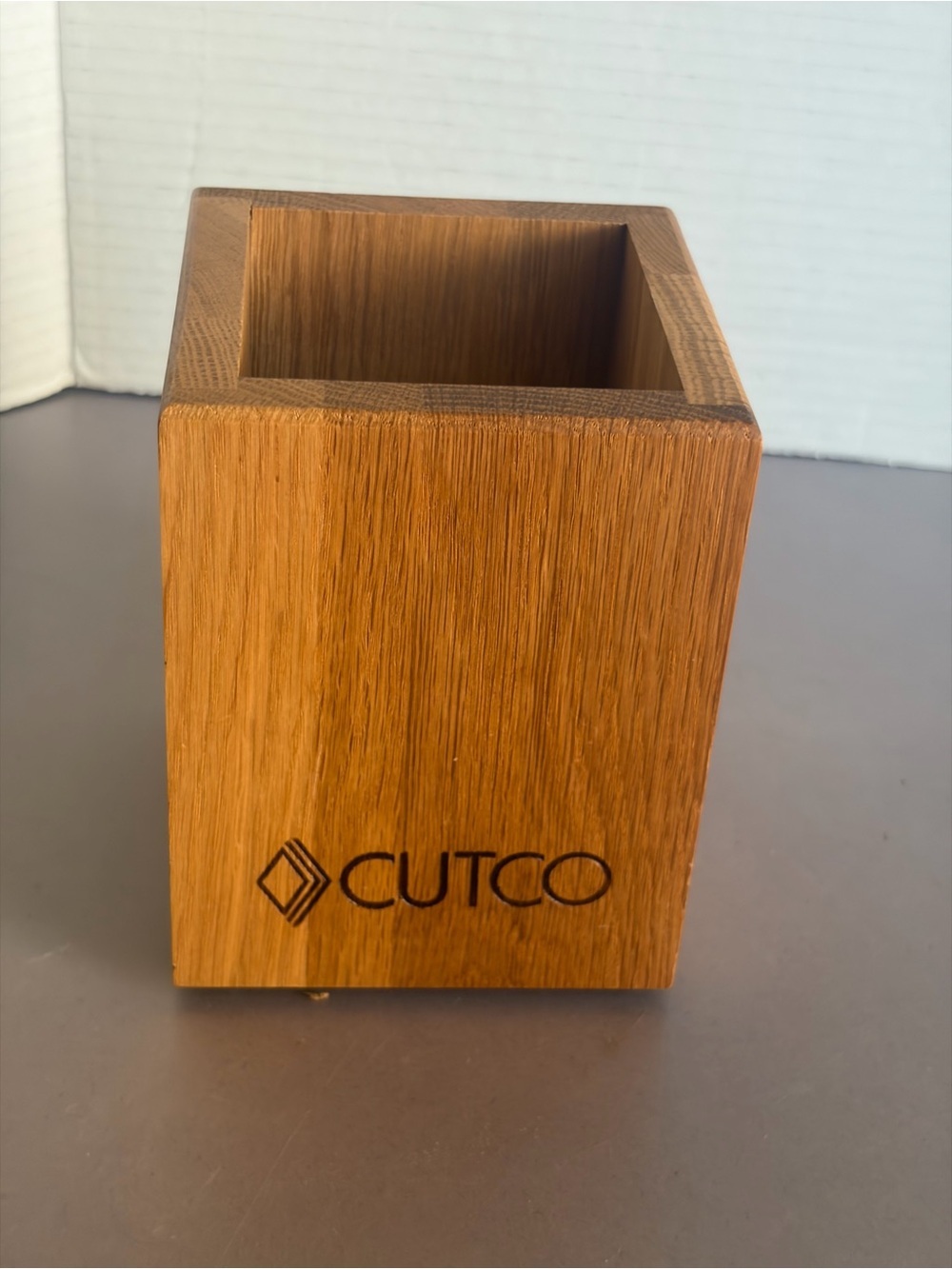 Cutco Wooden Bamboo Utensil Holder - Warm Brown